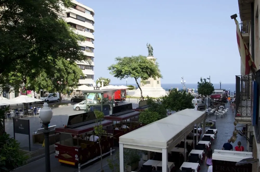 Apartman Tarragonasuites 4-Summer